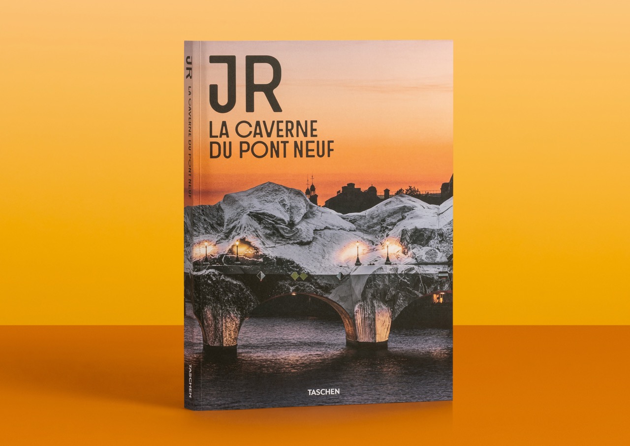 Couverture du livre Taschen JR La Caverne du Pont Neuf